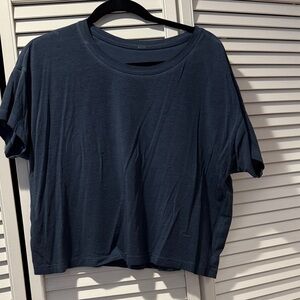 Lululemon Cates tee